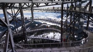 Kręta droga po skywalk w Czechach